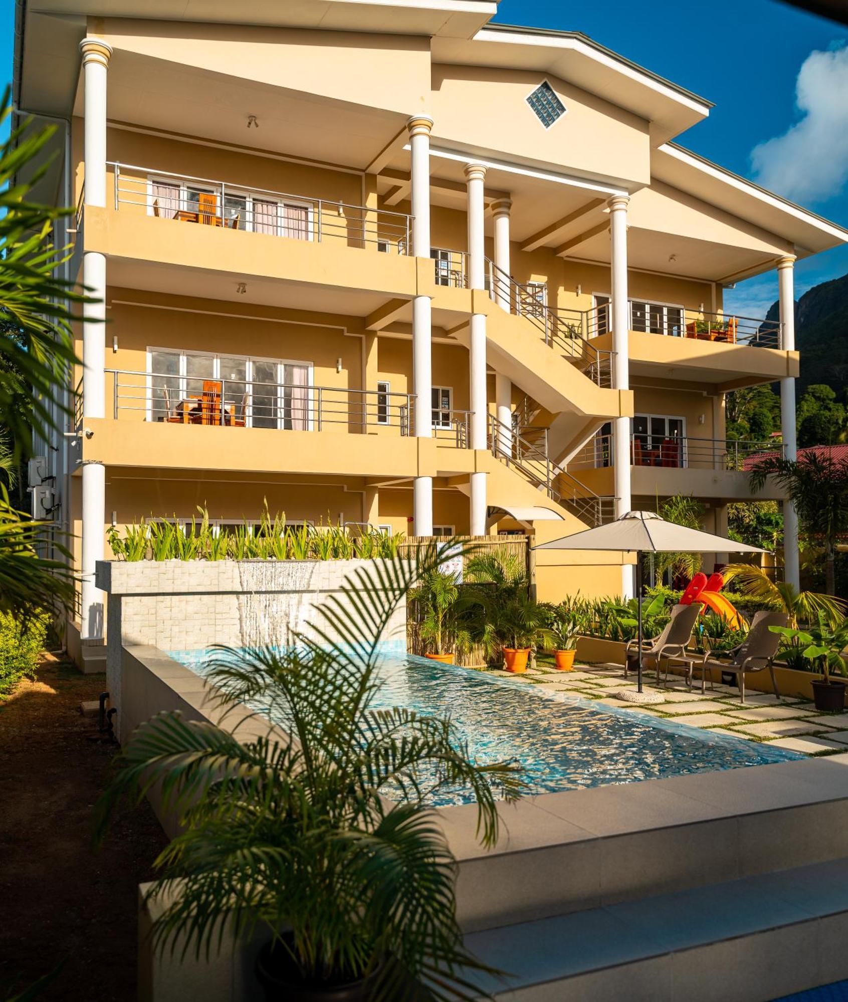 Tropical Hideaway Beau Vallon (Mahe)