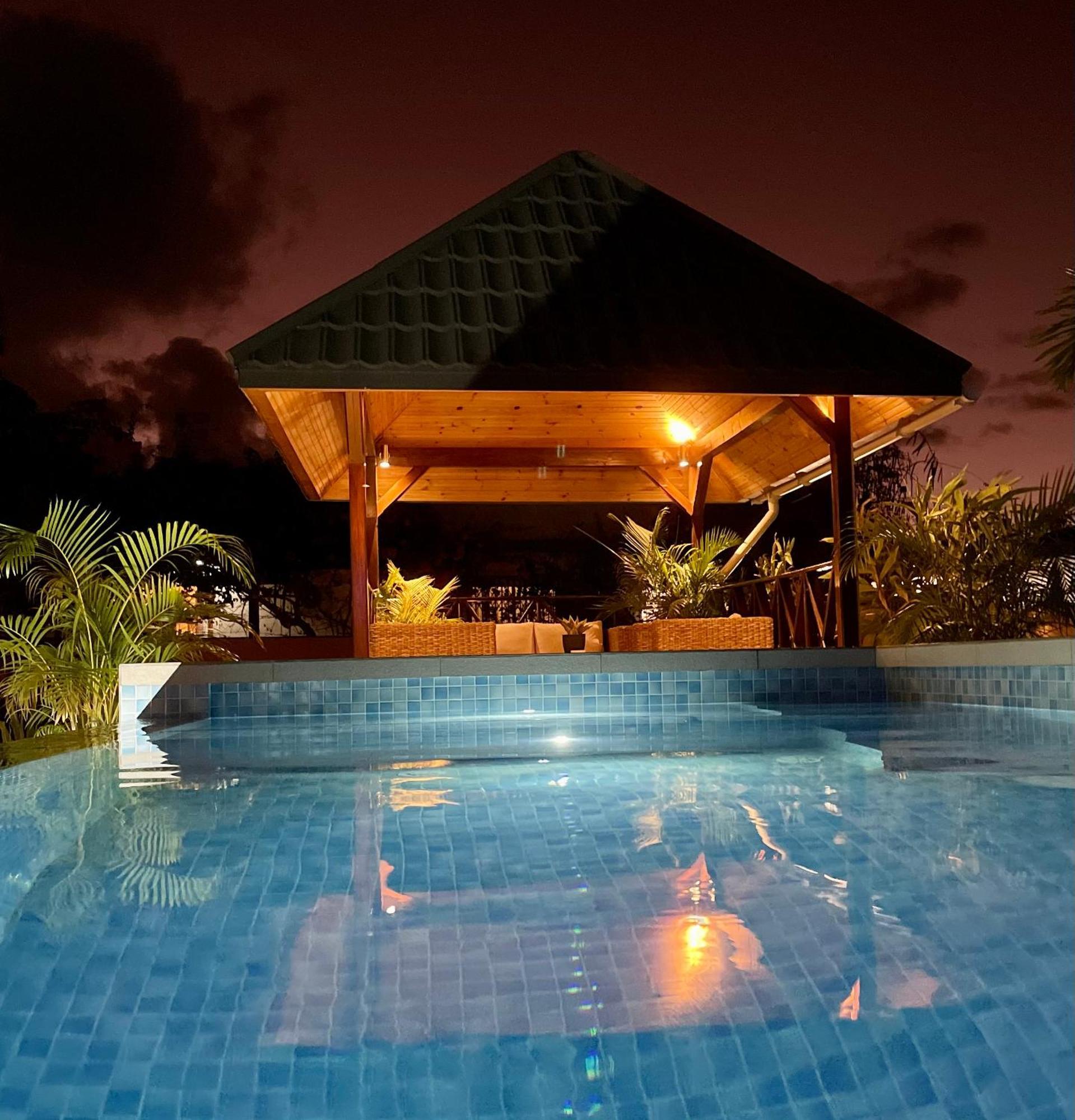 Tropical Hideaway Appart hôtel Beau Vallon (Mahe)